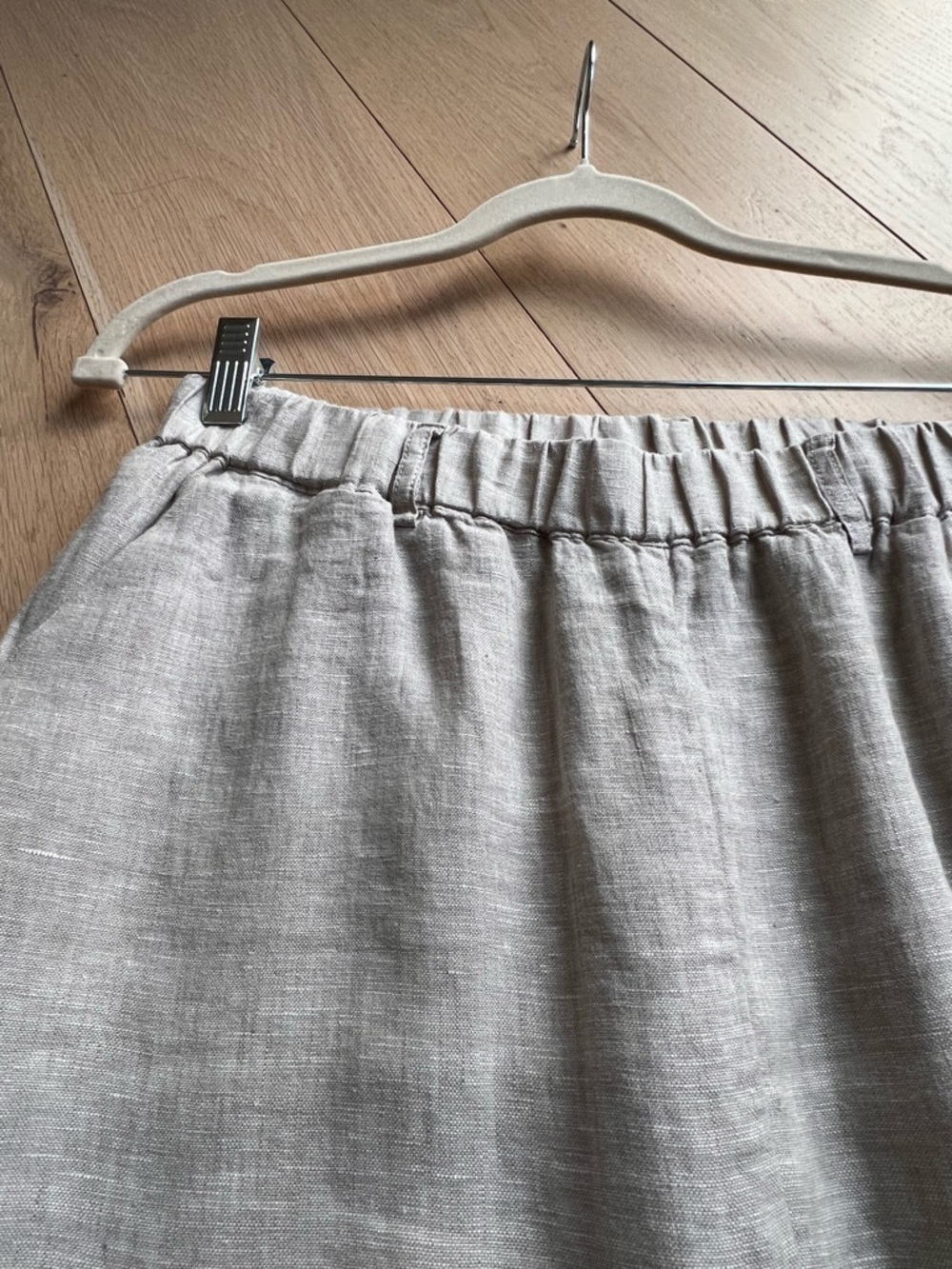 NWOT Quince Natural Beige Cropped Linen Pants. Size M - Picture 9 of 13